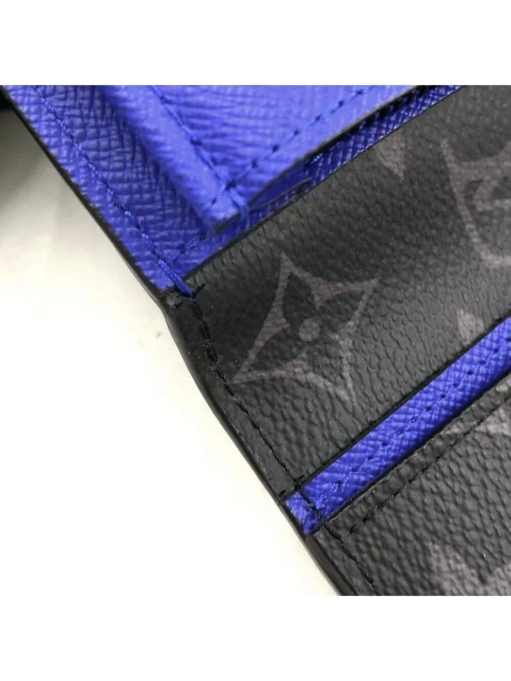 Louis Vuitton Portefeuille Brazza Epi Leather Black Blue Bifold Wallet